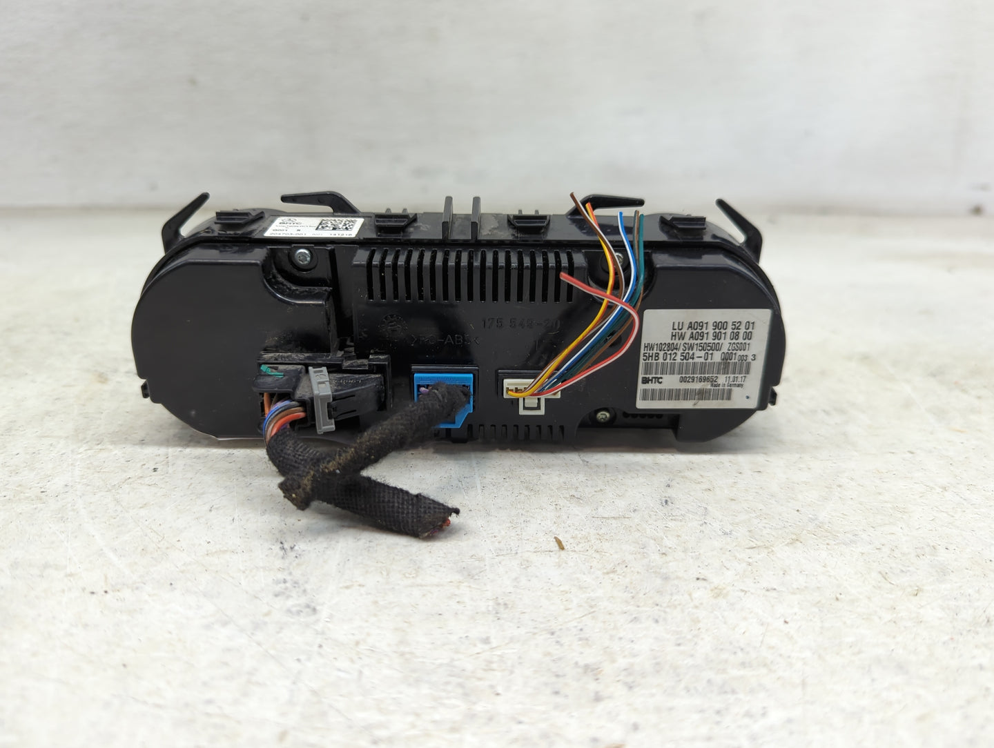 2017-2018 Infiniti Qx30 Climate Control Module Temperature AC/Heater Replacement Fits Fits 2017 2018 OEM Used Auto Parts - O
