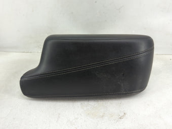 compare product 2017 Infiniti Qx30 Center Console Armrest Cover Lid P/N:969205DF0C Fits OEM Used Auto Parts