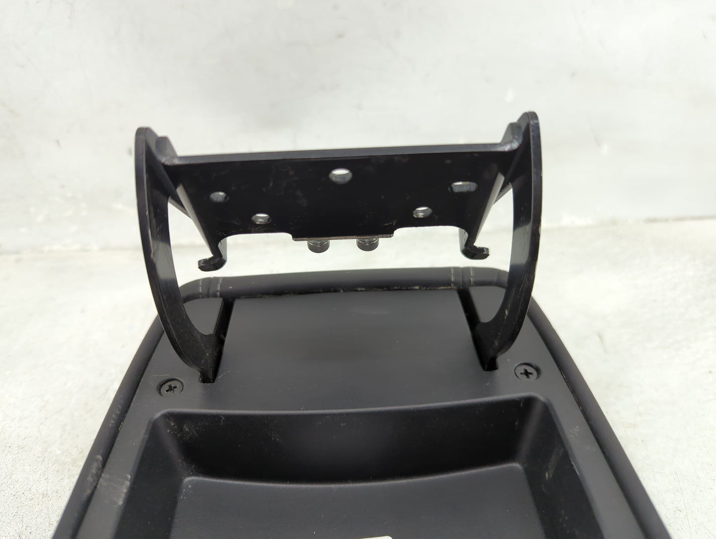 2017 Infiniti Qx30 Center Console Armrest Cover Lid P/N:969205DF0C Fits OEM Used Auto Parts - Oemusedautoparts1.com