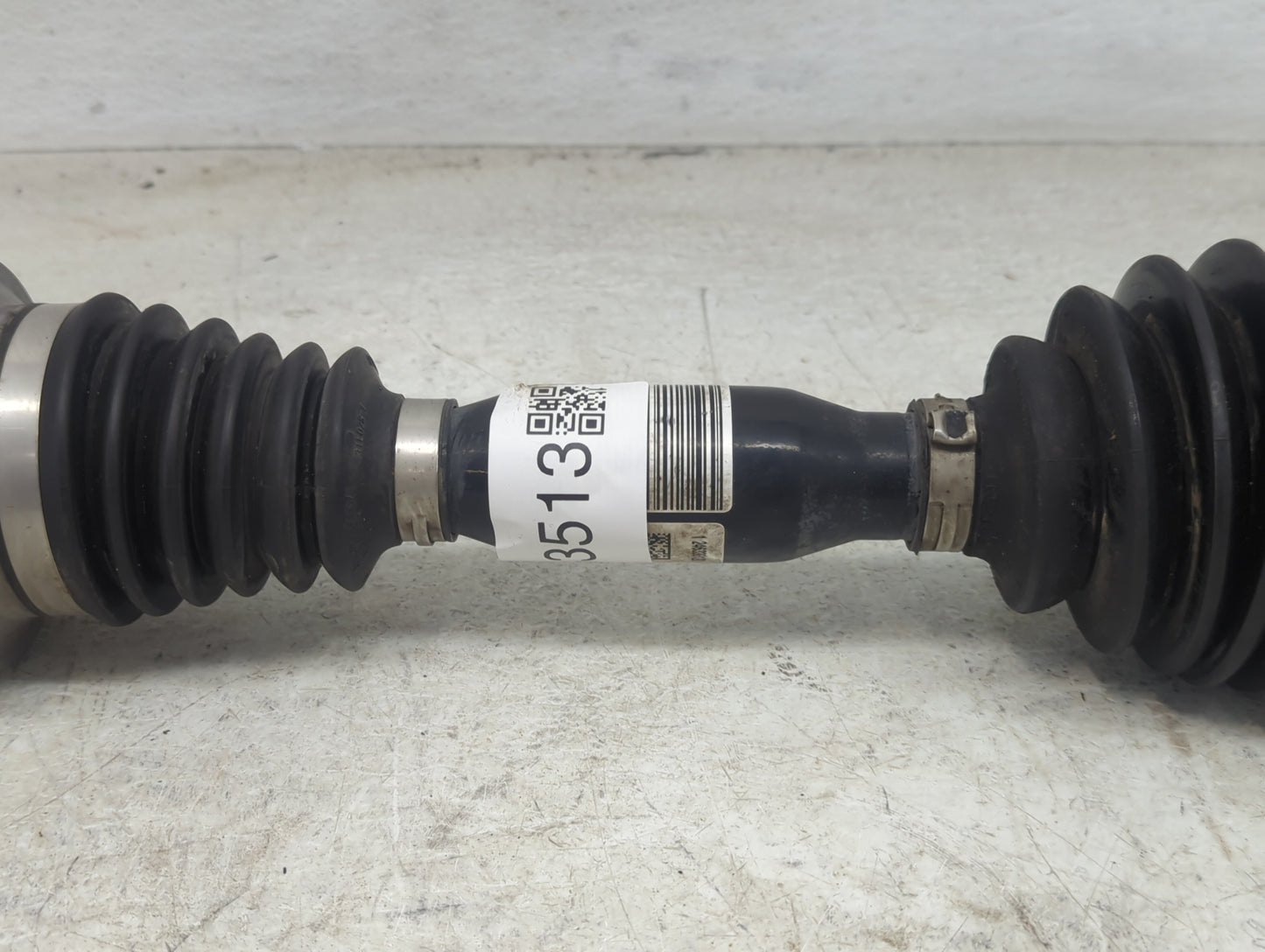2017-2019 Infiniti Qx30 Axle Shaft Front Driver Cv C/v - Oemusedautoparts1.com