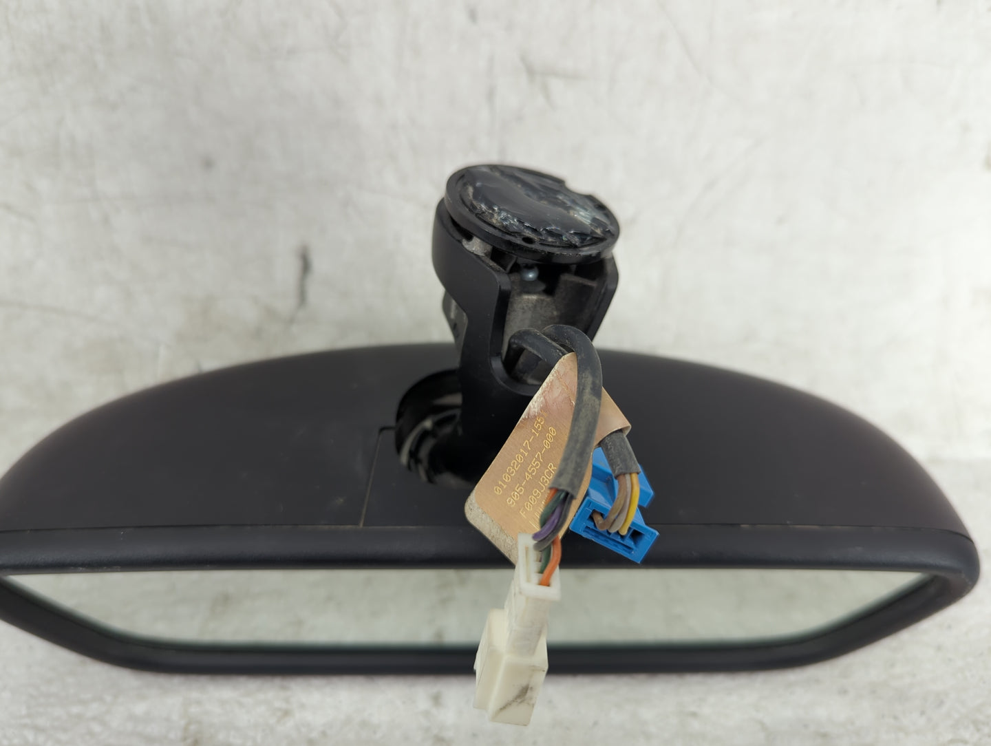 2017-2019 Infiniti Qx30 Interior Rear View Mirror Replacement OEM P/N:E11026534 GNTX-849 Fits Fits 2017 2018 2019 OEM Used A