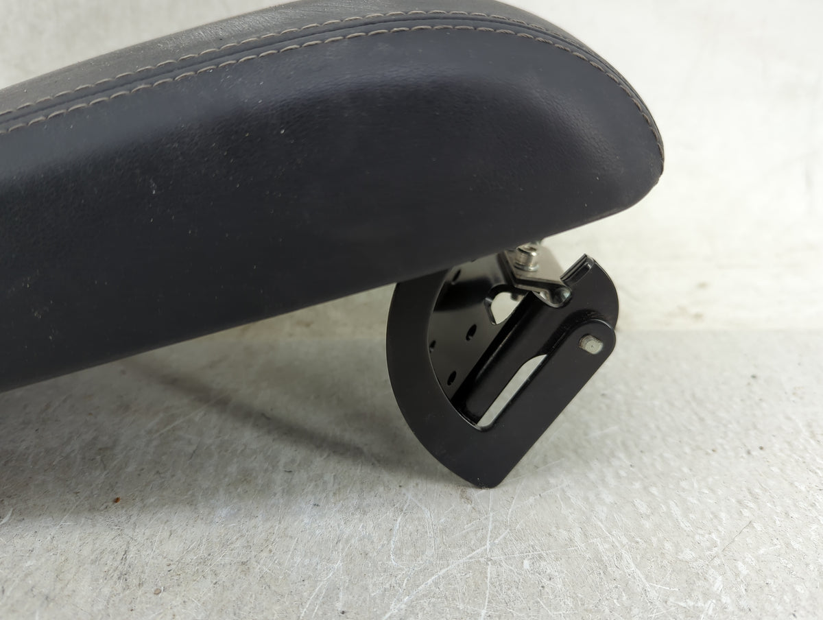 2017-2018 Infiniti Qx30 Center Console Armrest Cover Lid Fits Fits 2017 2018 OEM Used Auto Parts - Oemusedautoparts1.com