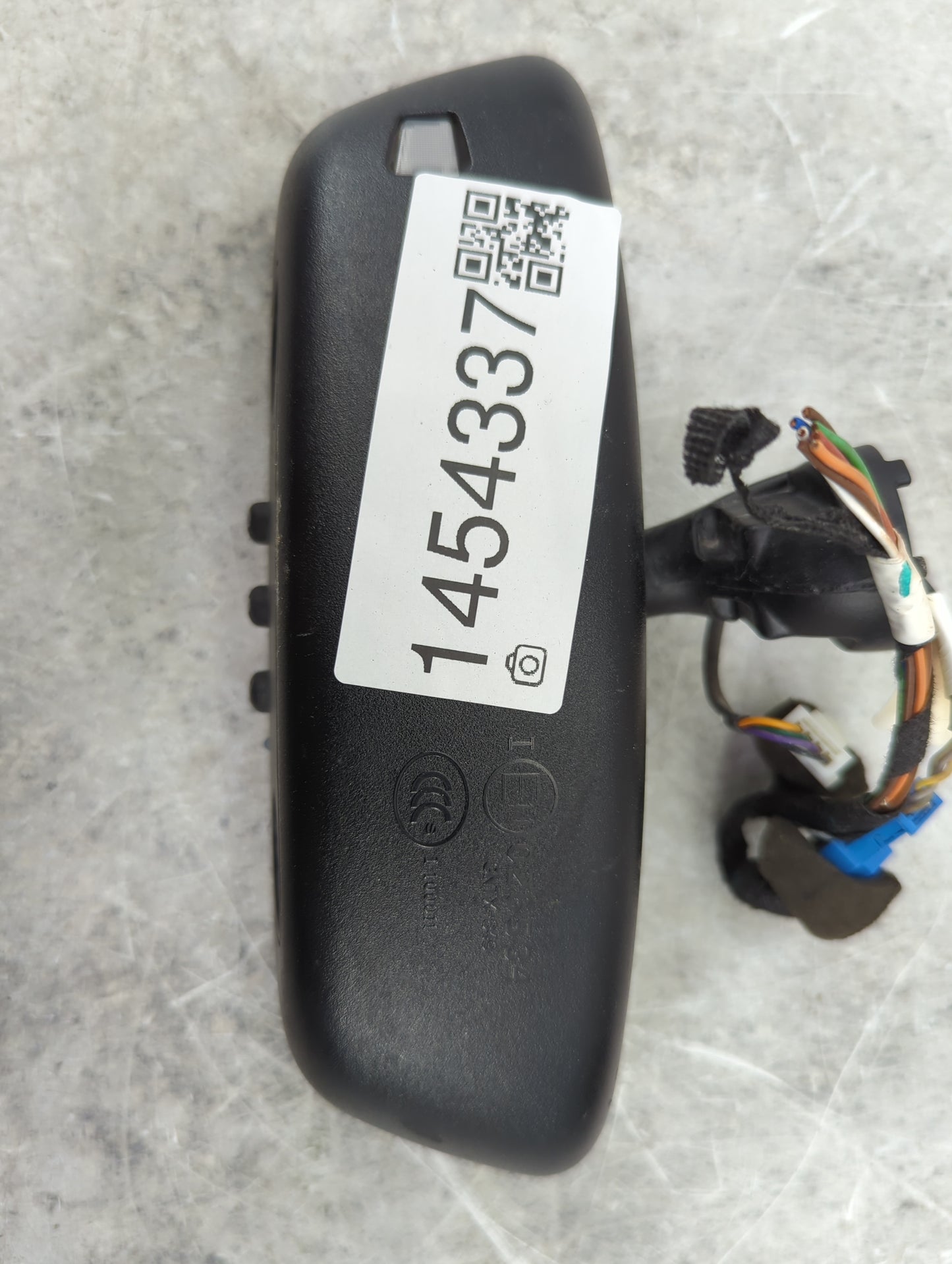 2017-2019 Infiniti Qx30 Interior Rear View Mirror Replacement OEM P/N:026534 GNTX-849 Fits Fits 2017 2018 2019 OEM Used Auto