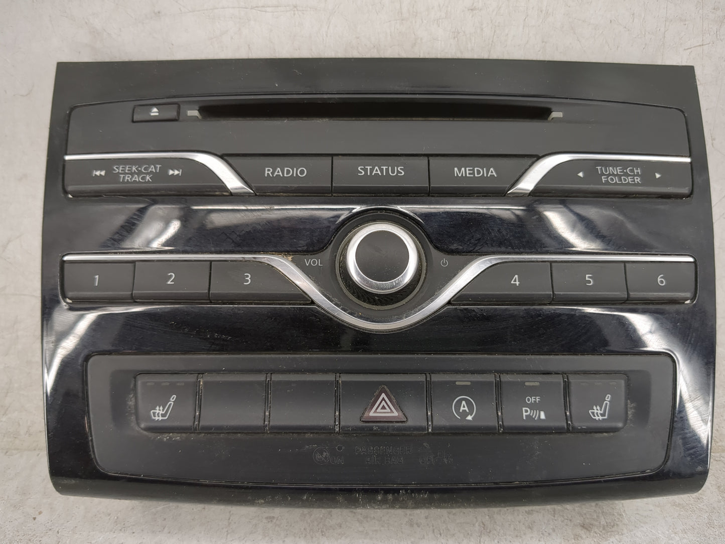 2017-2019 Infiniti Qx30 Radio Control Panel 1457657 - Oemusedautoparts1.com