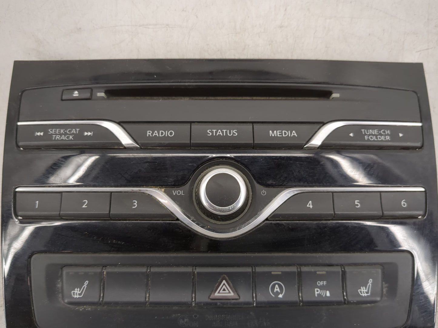 2017-2019 Infiniti Qx30 Radio Control Panel 1457657 - Oemusedautoparts1.com