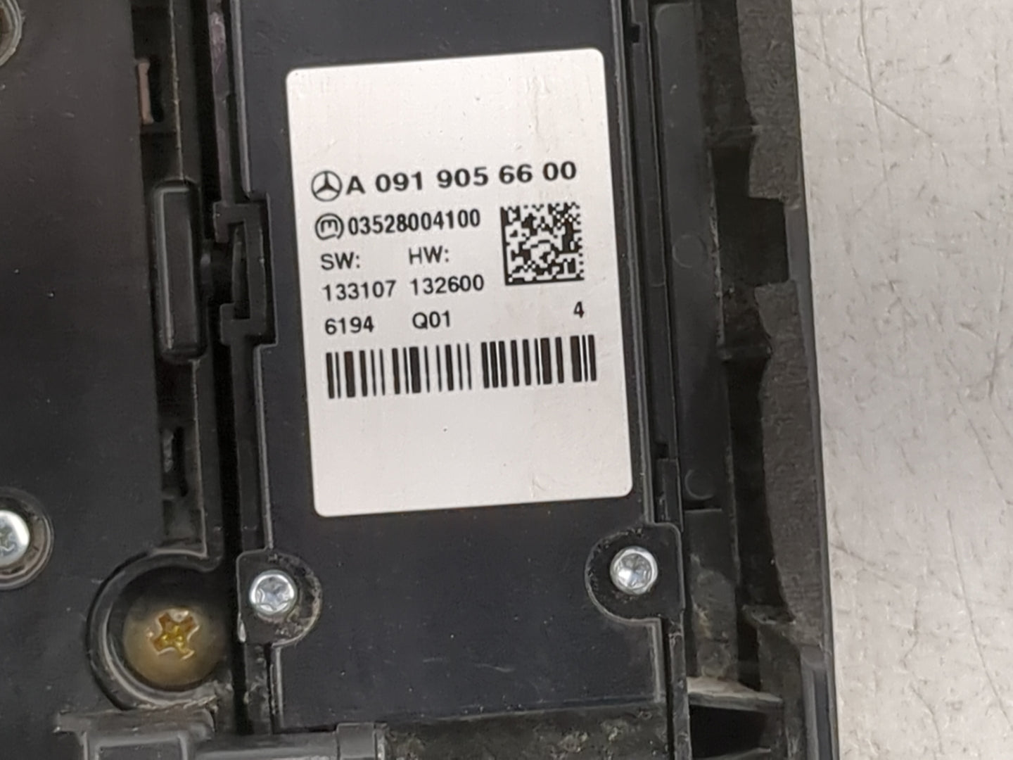 2017-2019 Infiniti Qx30 Radio Control Panel 1457657 - Oemusedautoparts1.com