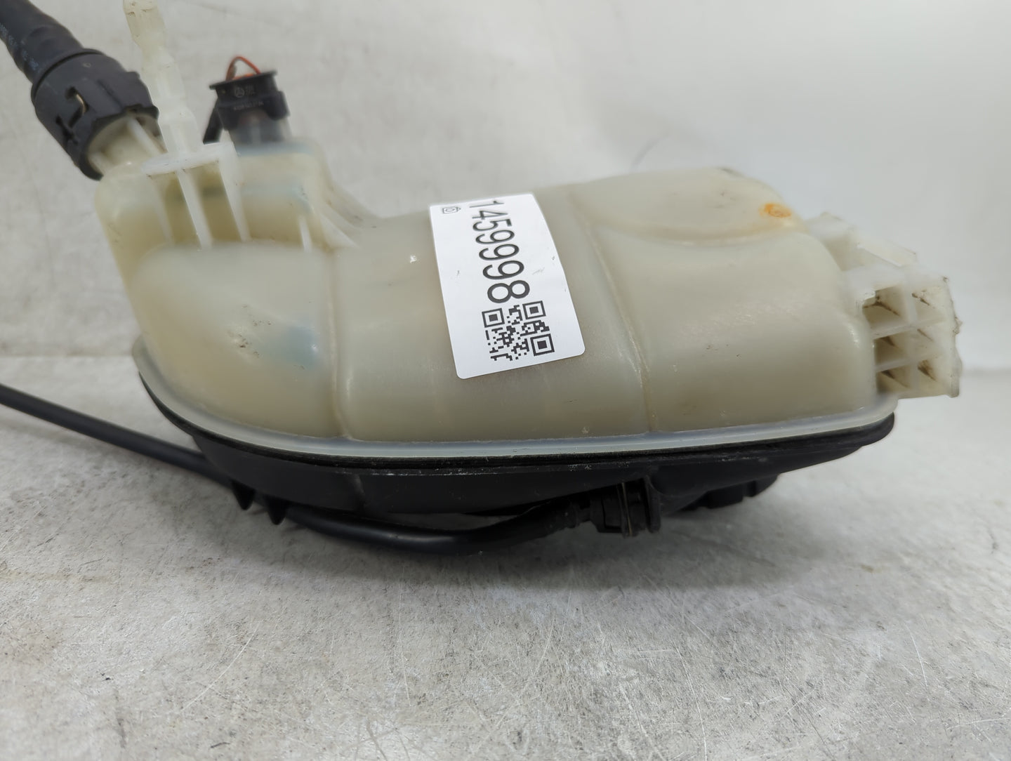 2017-2019 Infiniti Qx30 Radiator Coolant Overflow Expansion Tank Bottle - Oemusedautoparts1.com