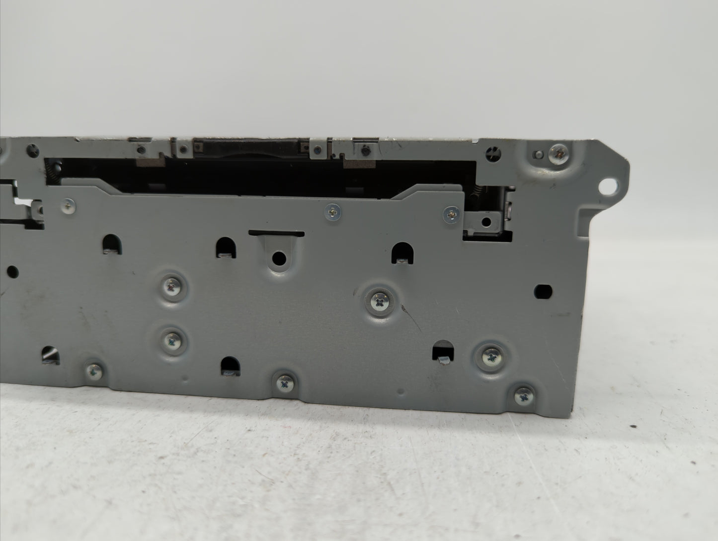 2017-2018 Infiniti Qx30 Radio AM FM Cd Player Receiver Replacement P/N:28330 4HB3B 28330 4HB5A Fits Fits 2016 2017 2018 OEM 