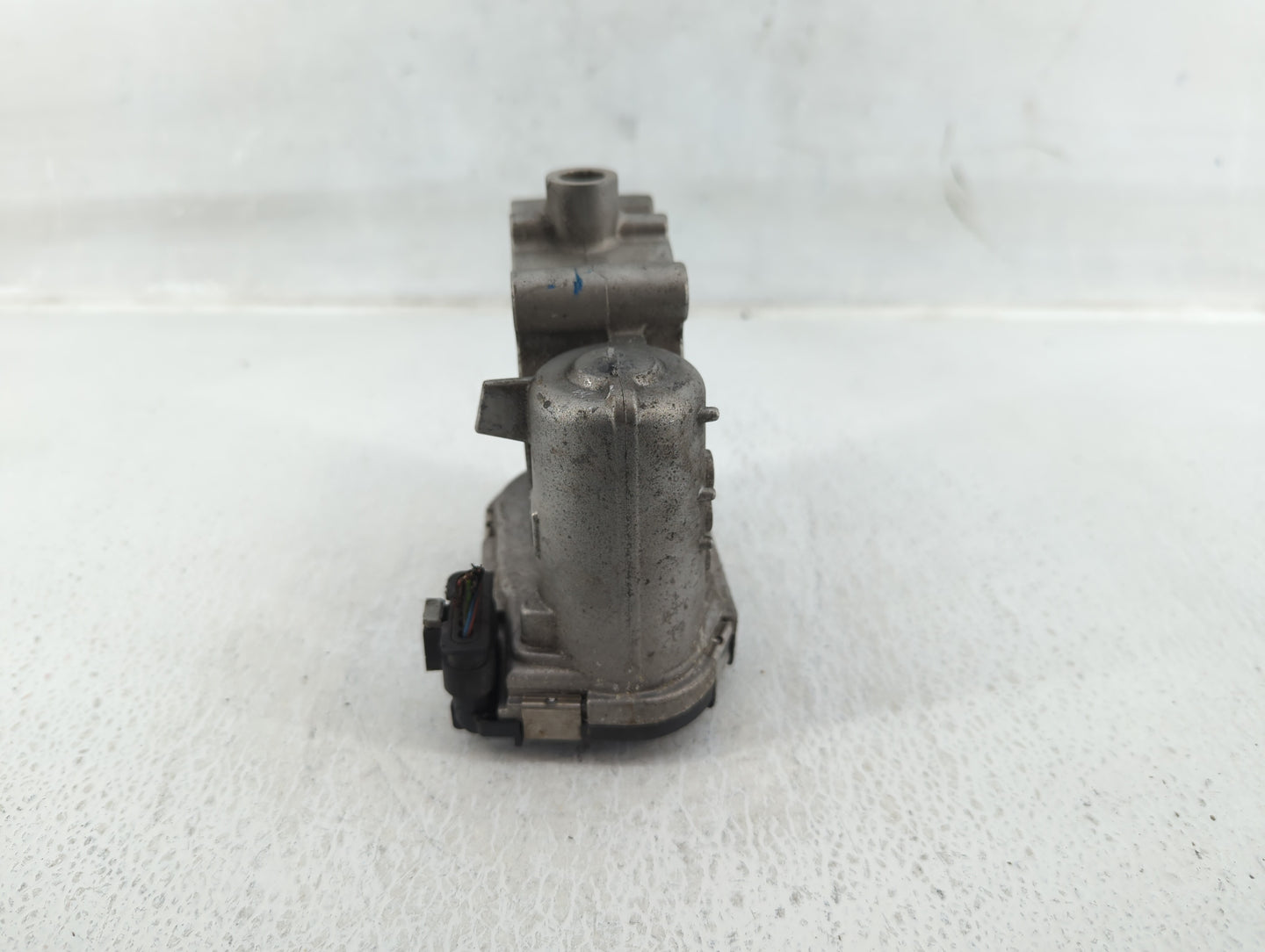 2017-2019 Infiniti Qx30 Throttle Body P/N:A 270 141 00 25 RME60-52 Fits Fits 2016 2017 2018 2019 OEM Used Auto Parts - Oemus