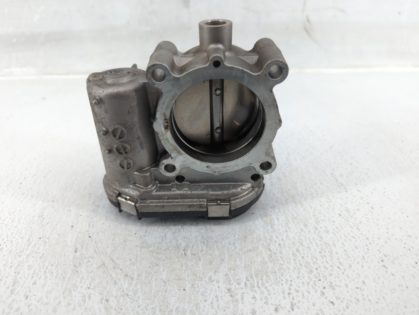 2017-2019 Infiniti Qx30 Throttle Body P/N:A 270 141 00 25 RME60-52 Fits Fits 2016 2017 2018 2019 OEM Used Auto Parts - Oemus