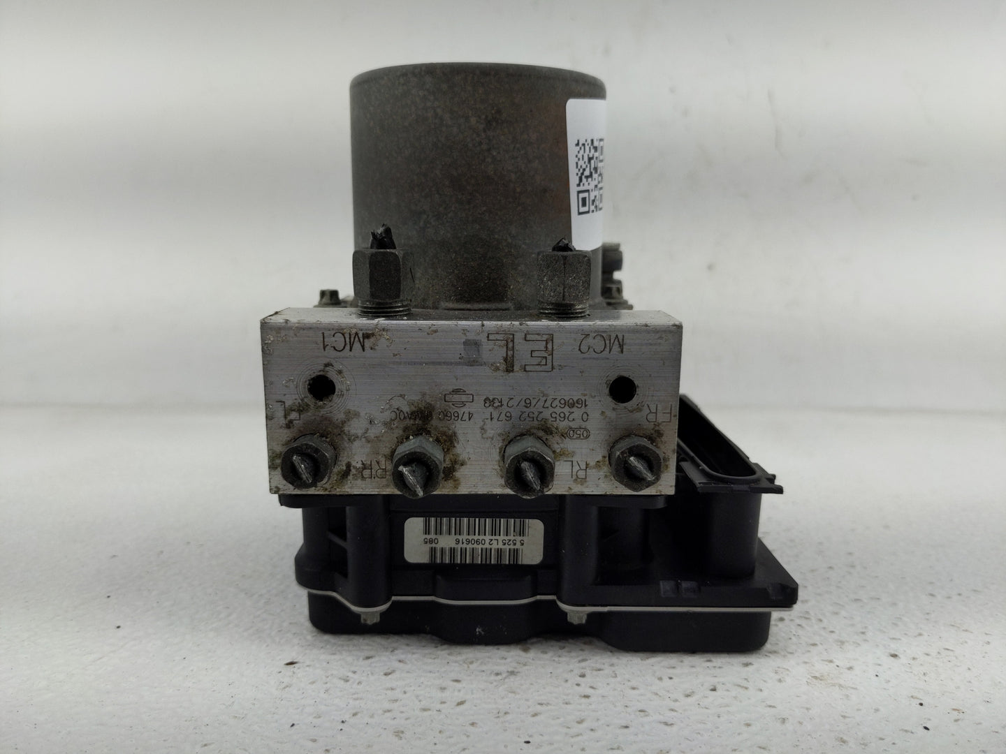 2016-2017 Infiniti Qx50 ABS Pump Control Module Replacement P/N:47660- 0WA0C 0 265 252 671 Fits Fits 2016 2017 OEM Used Auto