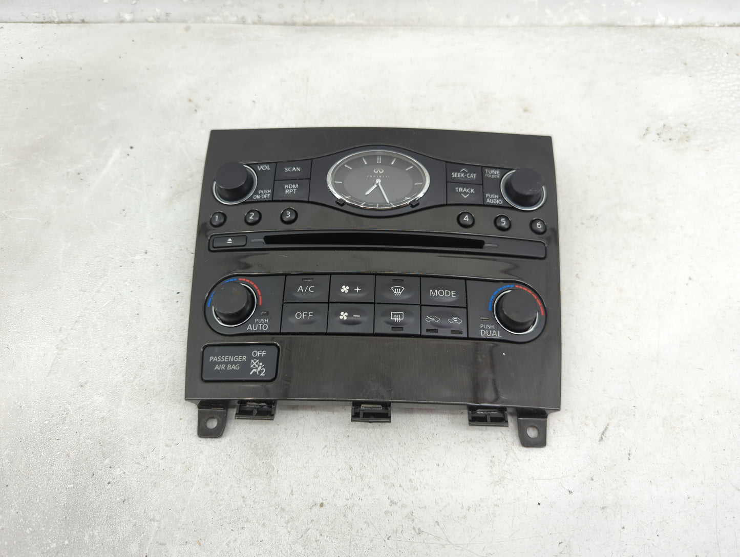 2014-2017 Infiniti Qx50 Climate Control Module Temperature AC/Heater Replacement P/N:68262 1BC4B 25391 1BU8A Fits OEM Used A