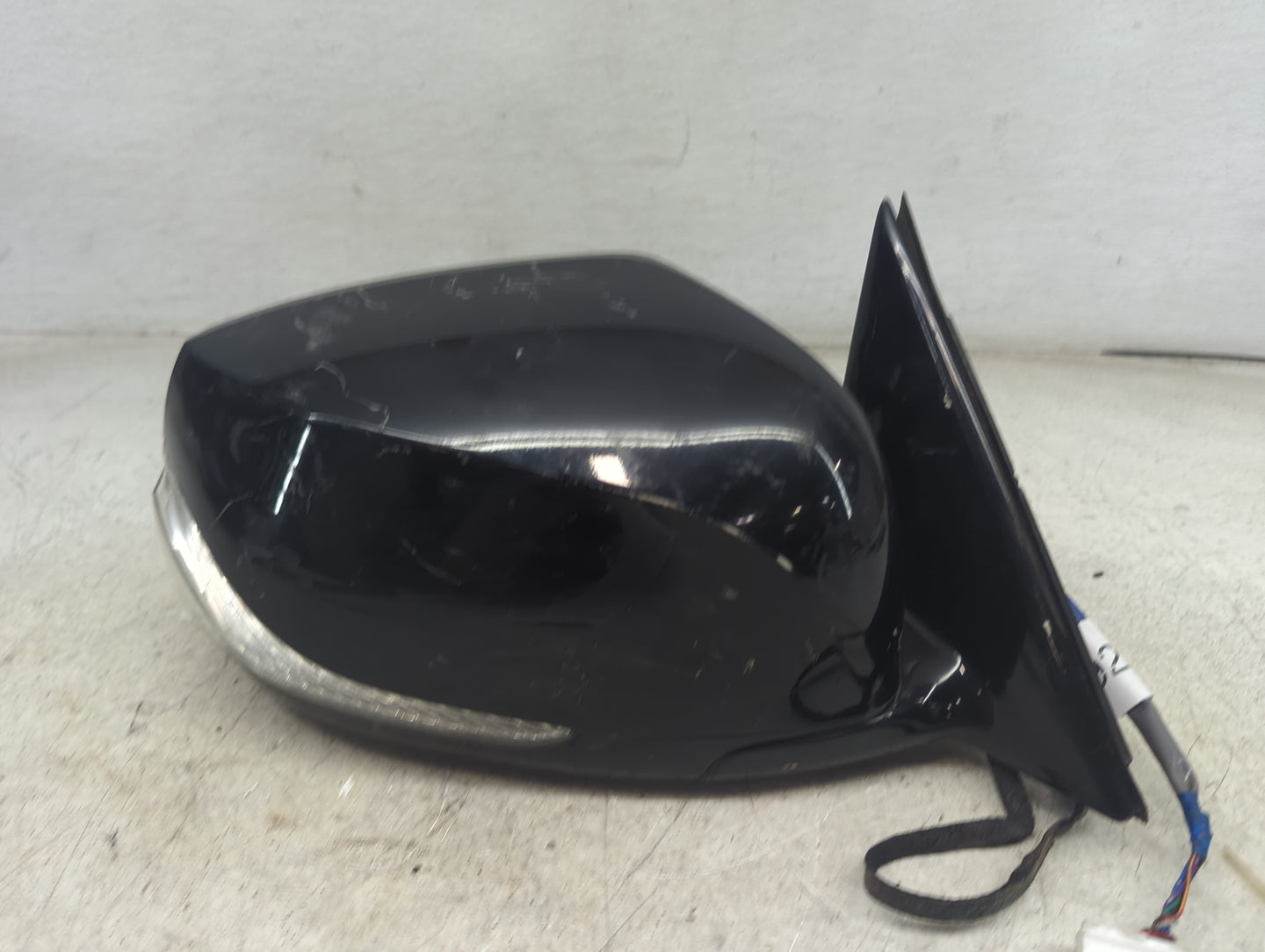 2016-2017 Infiniti Qx50 Passenger Side View Mirror - Right Door Mirror OEM Used - Oemusedautoparts1.com