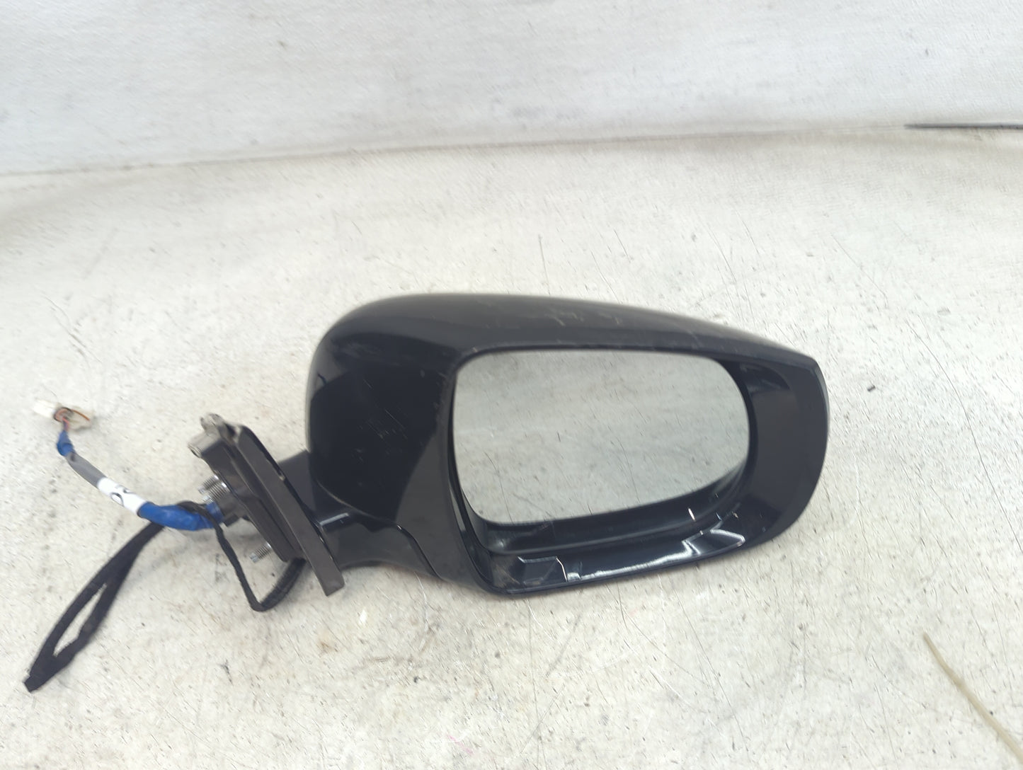 2016-2017 Infiniti Qx50 Passenger Side View Mirror - Right Door Mirror OEM Used - Oemusedautoparts1.com