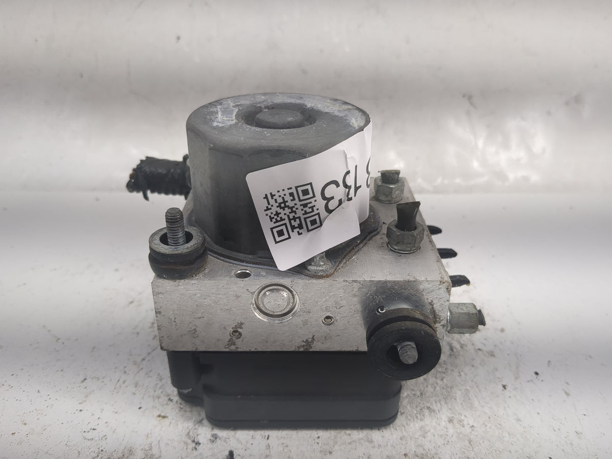 2016-2017 Infiniti Qx50 ABS Pump Control Module Replacement Fits Fits 2016 2017 OEM Used Auto Parts - Oemusedautoparts1.com