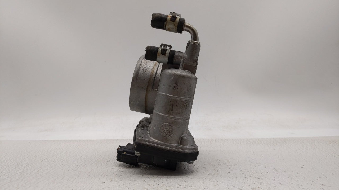 2014-2017 Infiniti Qx50 Throttle Body P/N:RME60-12 526-02 Fits OEM Used Auto Parts - Oemusedautoparts1.com