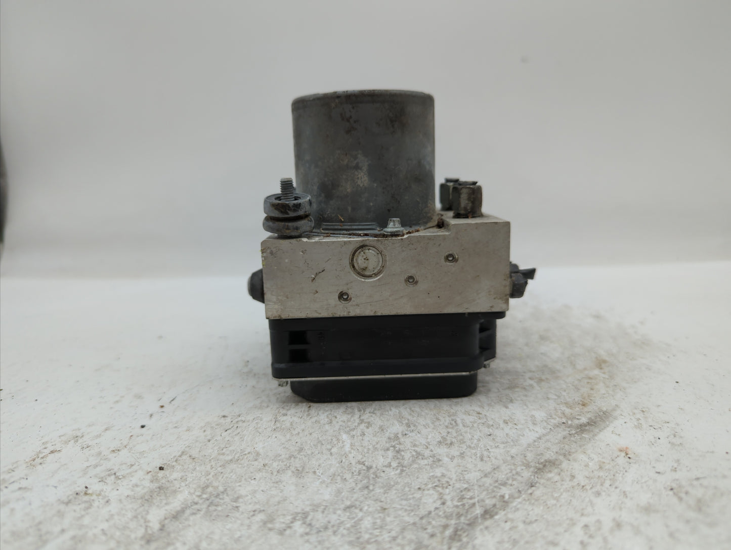 2016-2017 Infiniti Qx50 ABS Pump Control Module Replacement P/N:47660 6WC0A Fits Fits 2016 2017 OEM Used Auto Parts - Oemuse