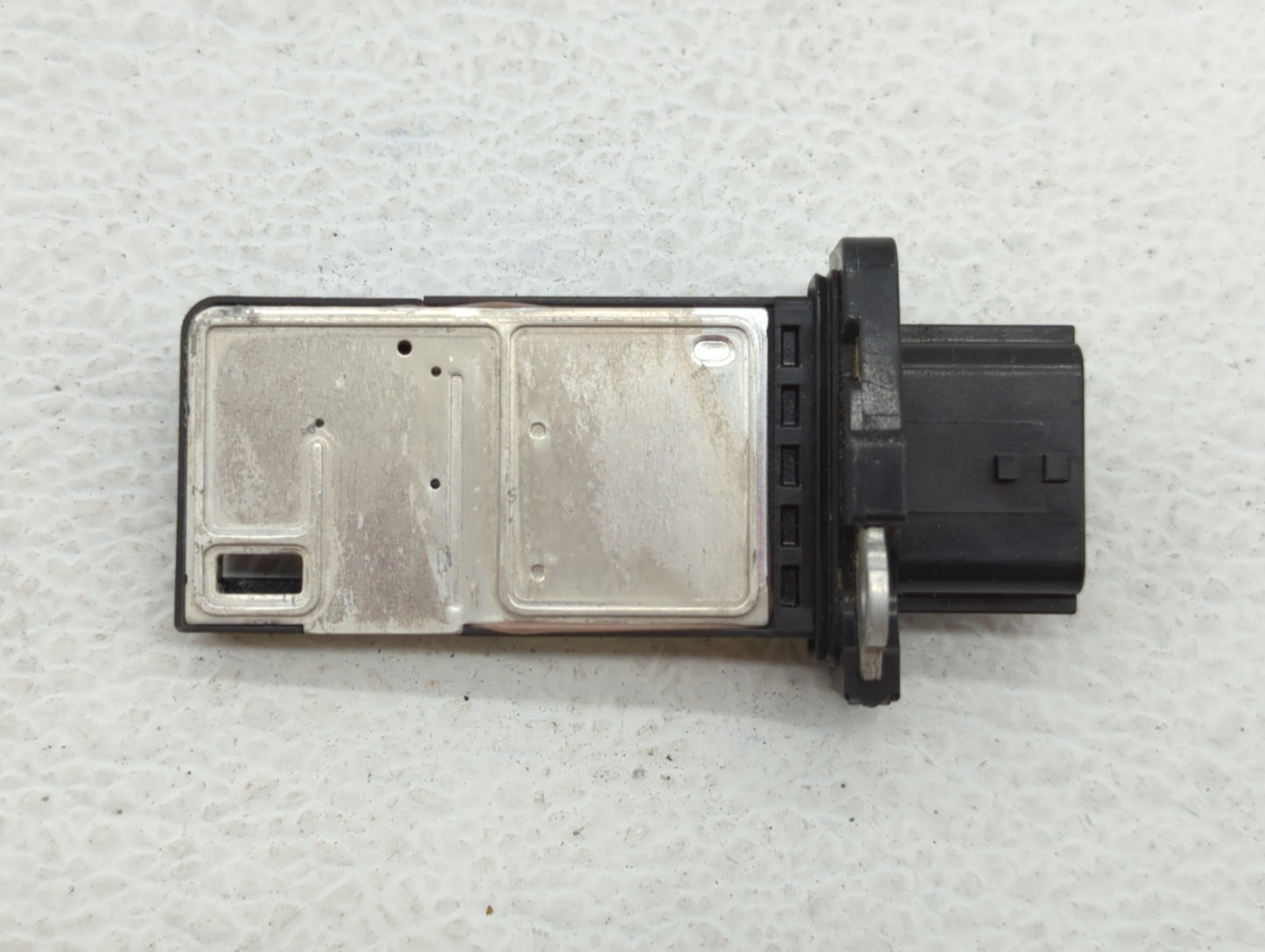 2014-2017 Infiniti Qx50 Mass Air Flow Meter Maf - Oemusedautoparts1.com