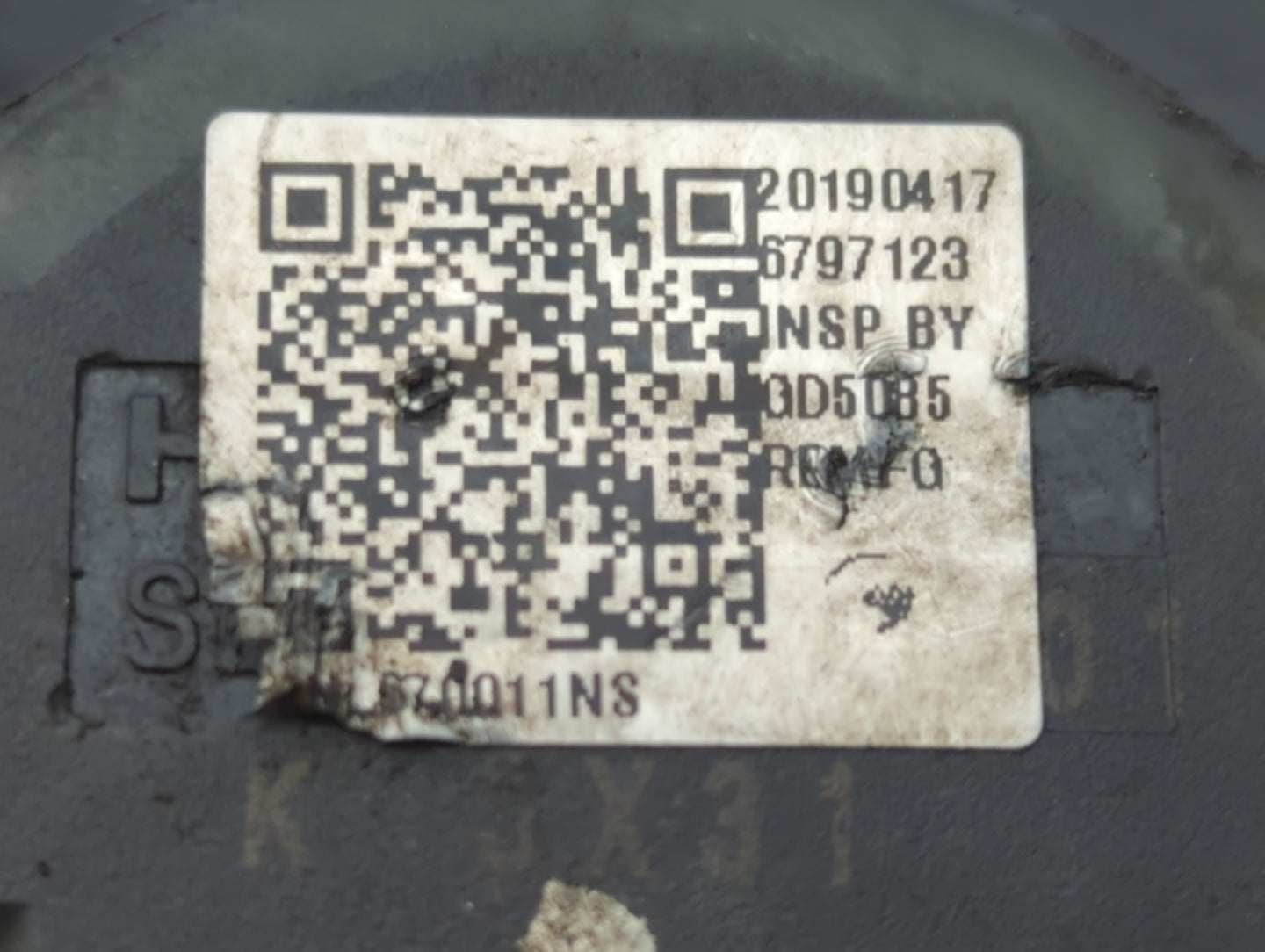 2014-2017 Infiniti Qx50 Throttle Body P/N:RME60-16 526-02 Fits OEM Used Auto Parts - Oemusedautoparts1.com