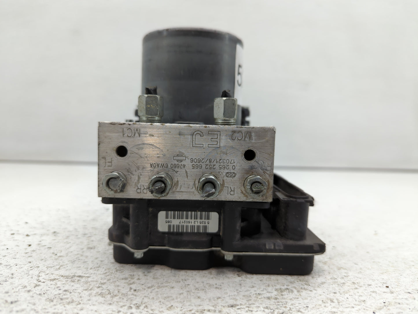 2016-2017 Infiniti Qx50 ABS Pump Control Module Replacement P/N:47660 6WA0A Fits Fits 2016 2017 OEM Used Auto Parts - Oemuse
