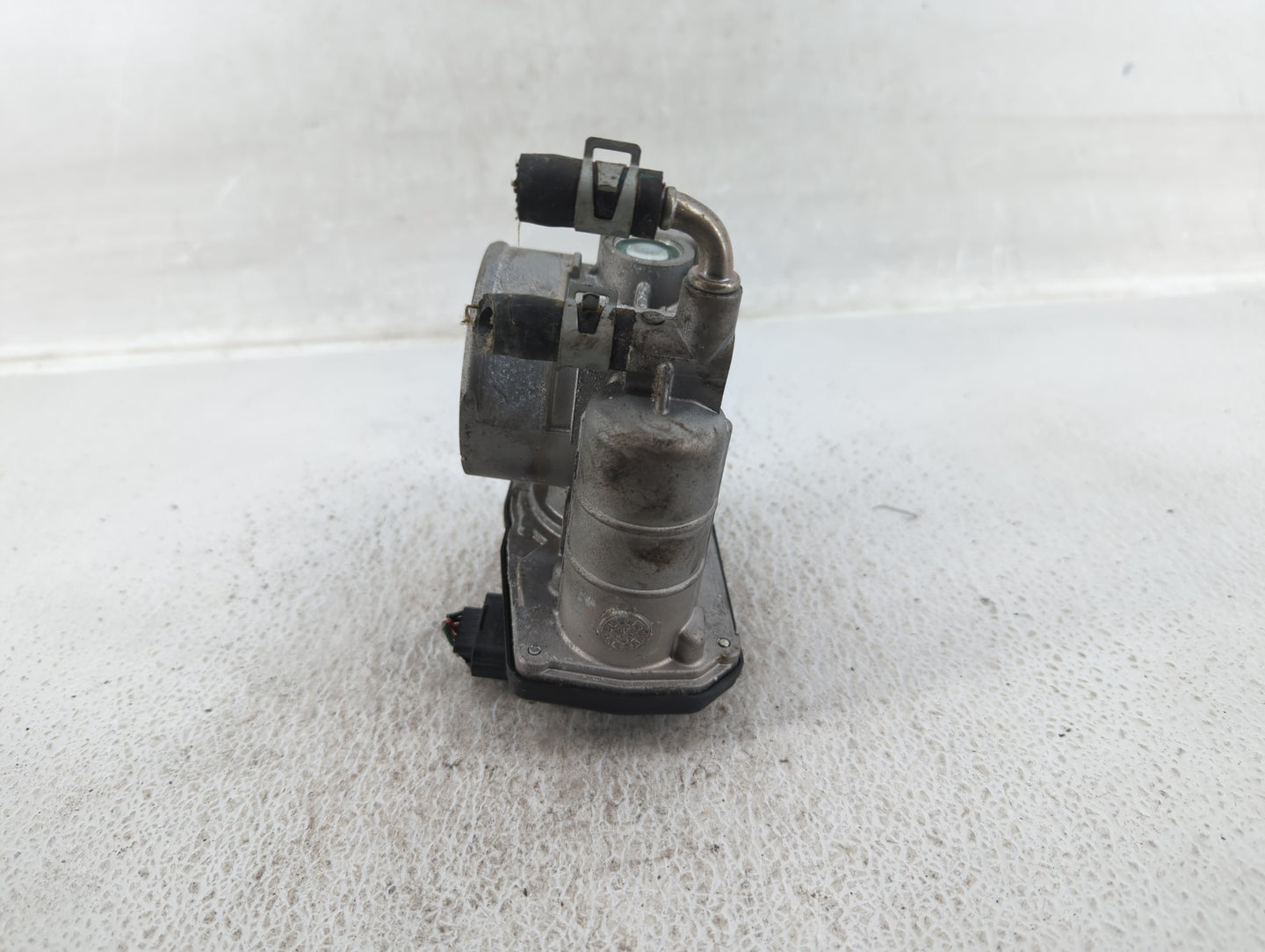 2014-2017 Infiniti Qx50 Throttle Body P/N:RME60-21 Fits Fits 2007 2008 2009 2010 2011 2012 2013 2014 2015 2016 2017 2018 201