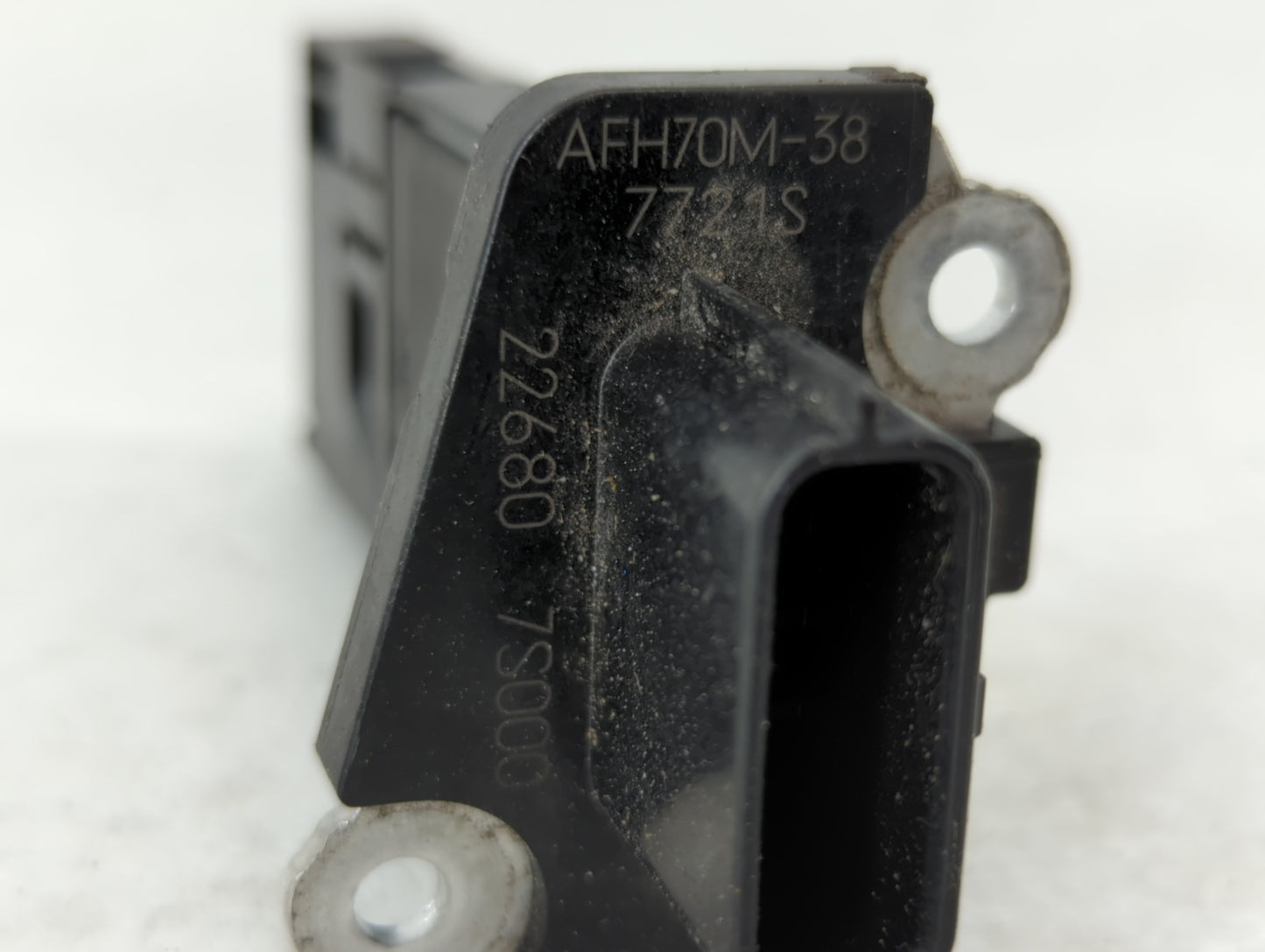 2014-2017 Infiniti Qx50 Mass Air Flow Meter Maf - Oemusedautoparts1.com