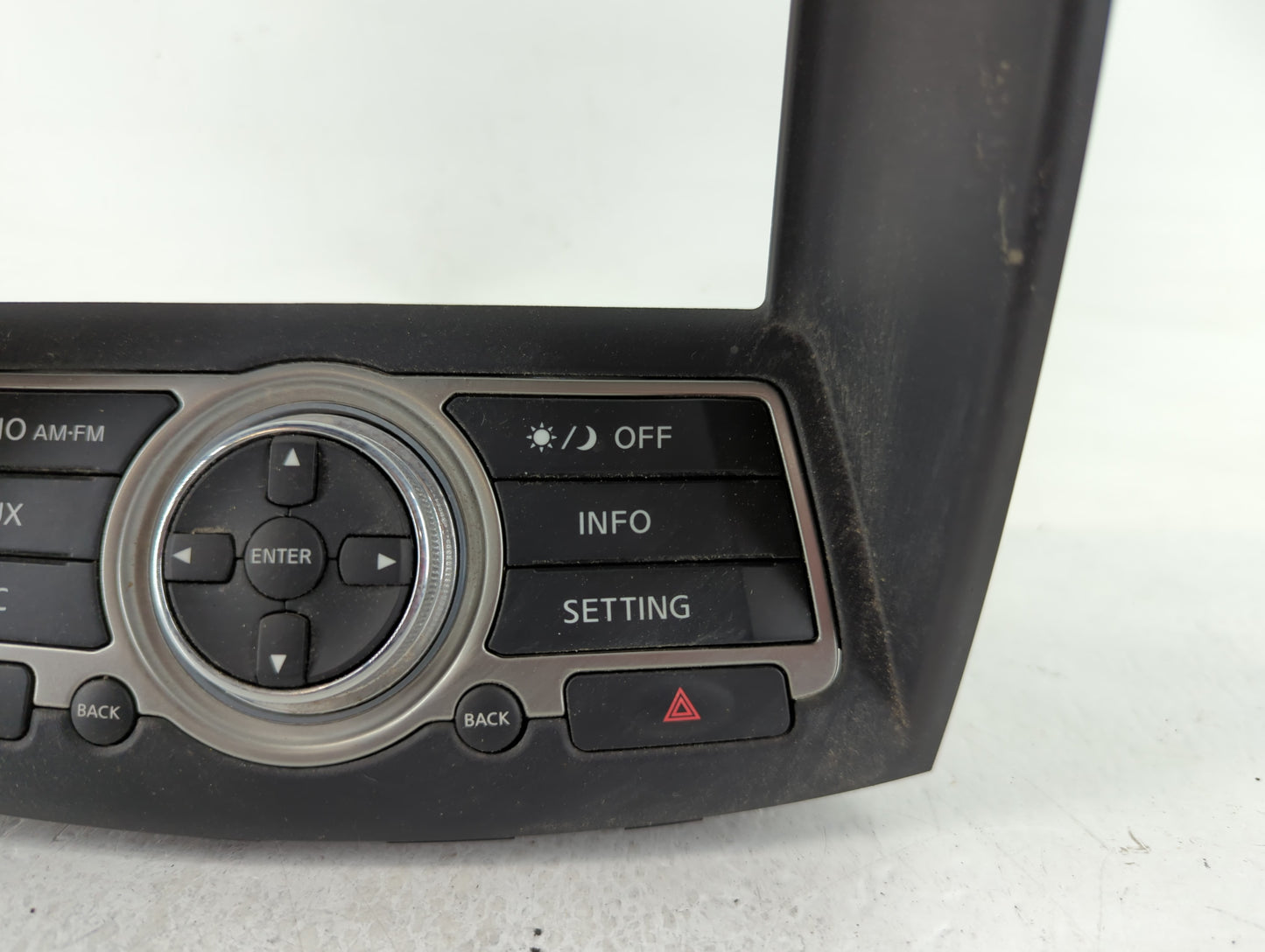 Infiniti Q50 Radio Control Panel - Oemusedautoparts1.com