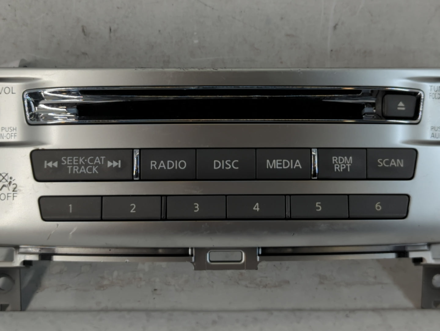 2017-2020 Infiniti Qx60 Radio AM FM Cd Player Receiver Replacement P/N:253919NJ1A Fits Fits 2017 2018 2019 2020 OEM Used Aut