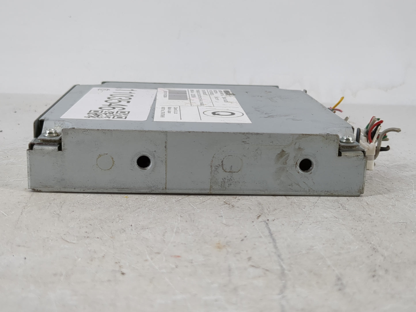2017-2017 Infiniti Qx60 Chassis Control Module Ccm Bcm Body Control - Oemusedautoparts1.com