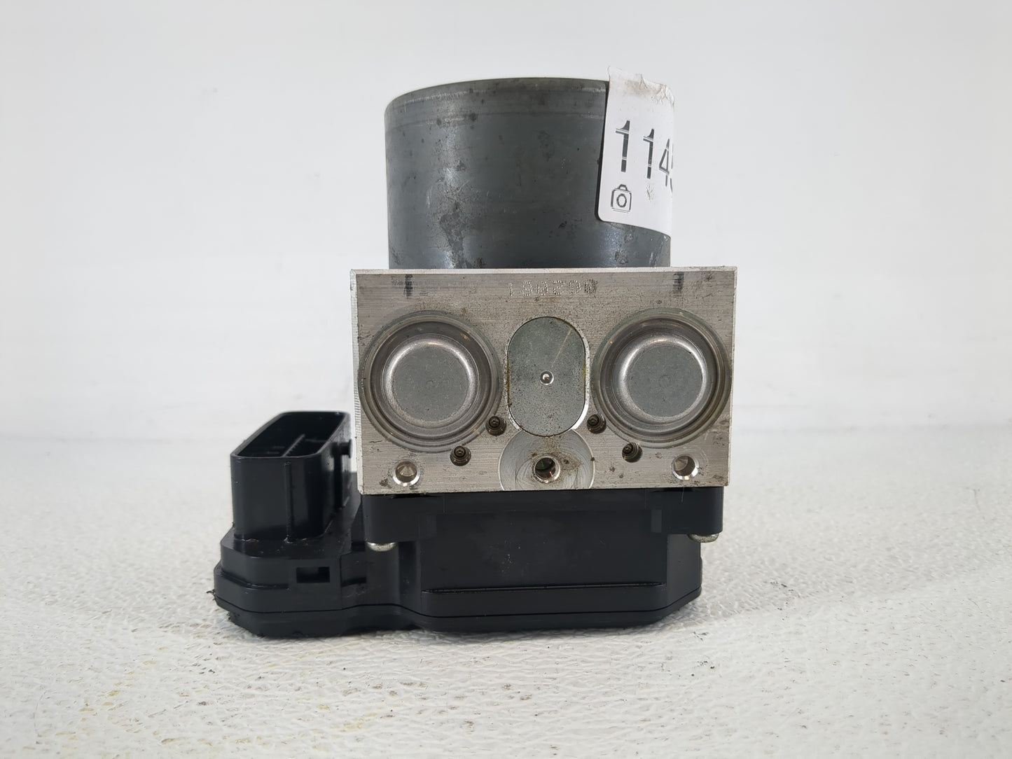 2017 Infiniti Qx60 ABS Pump Control Module Replacement Fits OEM Used Auto Parts - Oemusedautoparts1.com