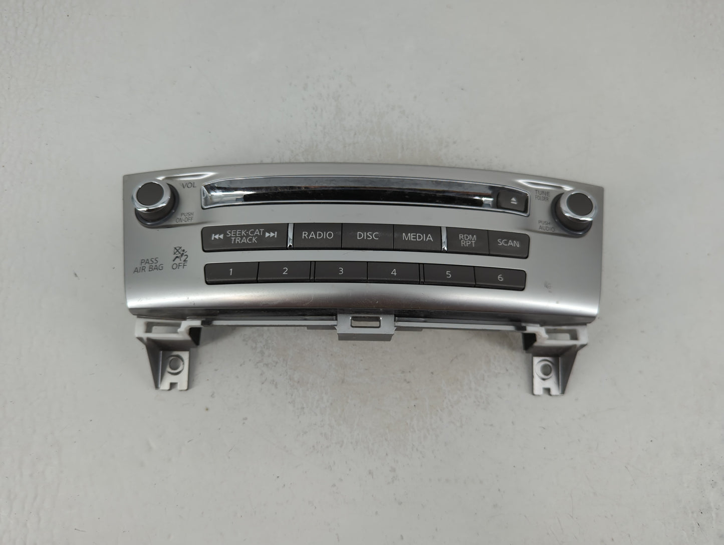2017-2020 Infiniti Qx60 Radio Control Panel - Oemusedautoparts1.com