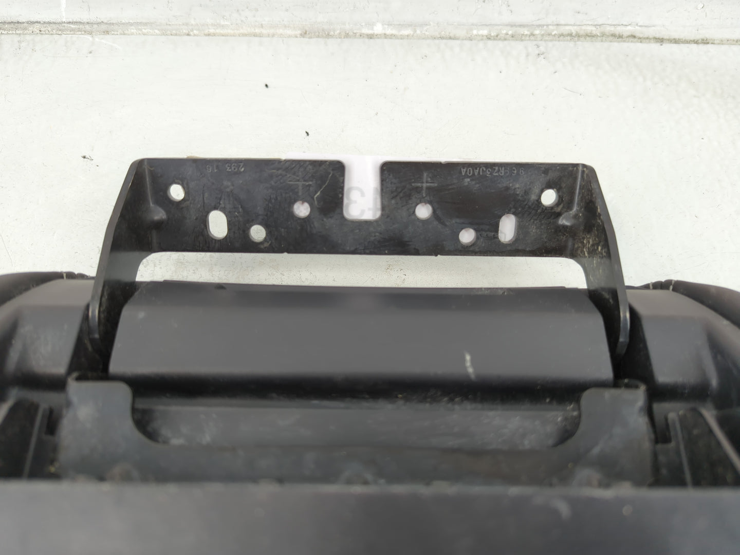 2016-2020 Infiniti Qx60 Center Floor Console P/N:96920 9NF2A Fits Fits 2016 2017 2018 2019 2020 OEM Used Auto Parts - Oemuse