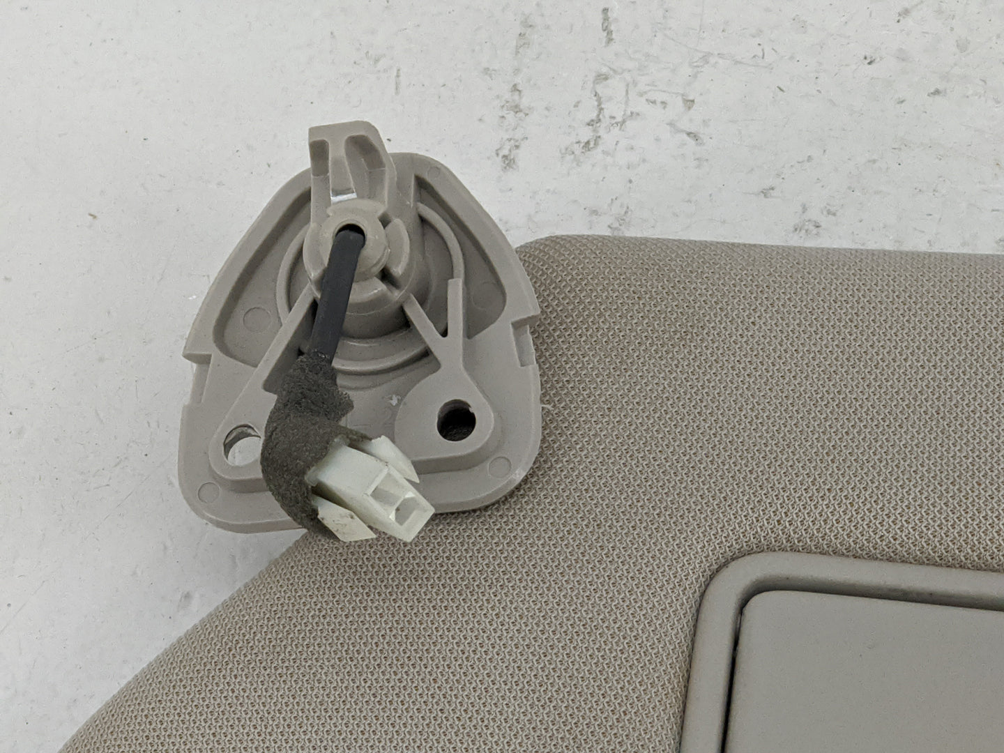 2014-2019 Infiniti Qx60 Sun Visor Shade Replacement Driver Left Mirror Fits Fits 2013 2014 2015 2016 2017 2018 2019 OEM Used