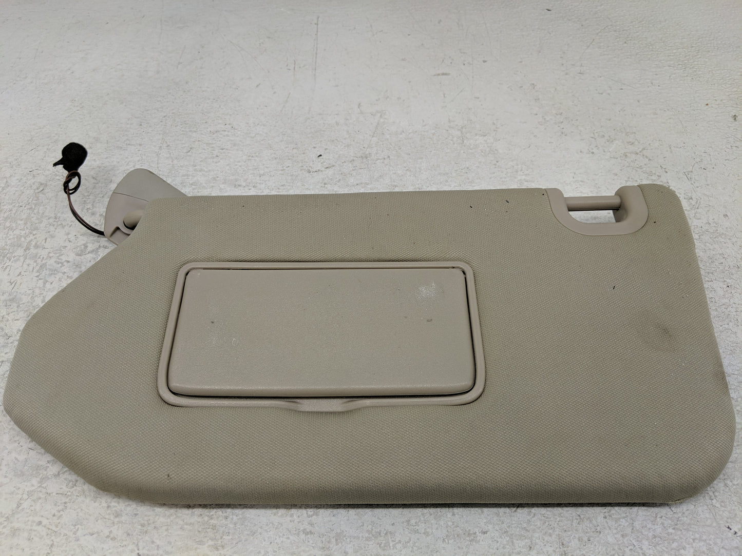 2014-2019 Infiniti Qx60 Sun Visor Shade Replacement Driver Left Mirror Fits Fits 2013 2014 2015 2016 2017 2018 2019 OEM Used