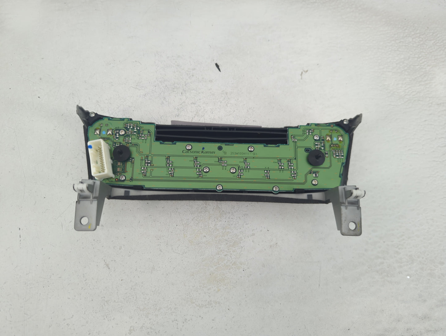 2017 Infiniti Qx60 Radio AM FM Cd Player Receiver Replacement P/N:253W100A11 Fits Fits 2011 2012 2013 OEM Used Auto Parts - 