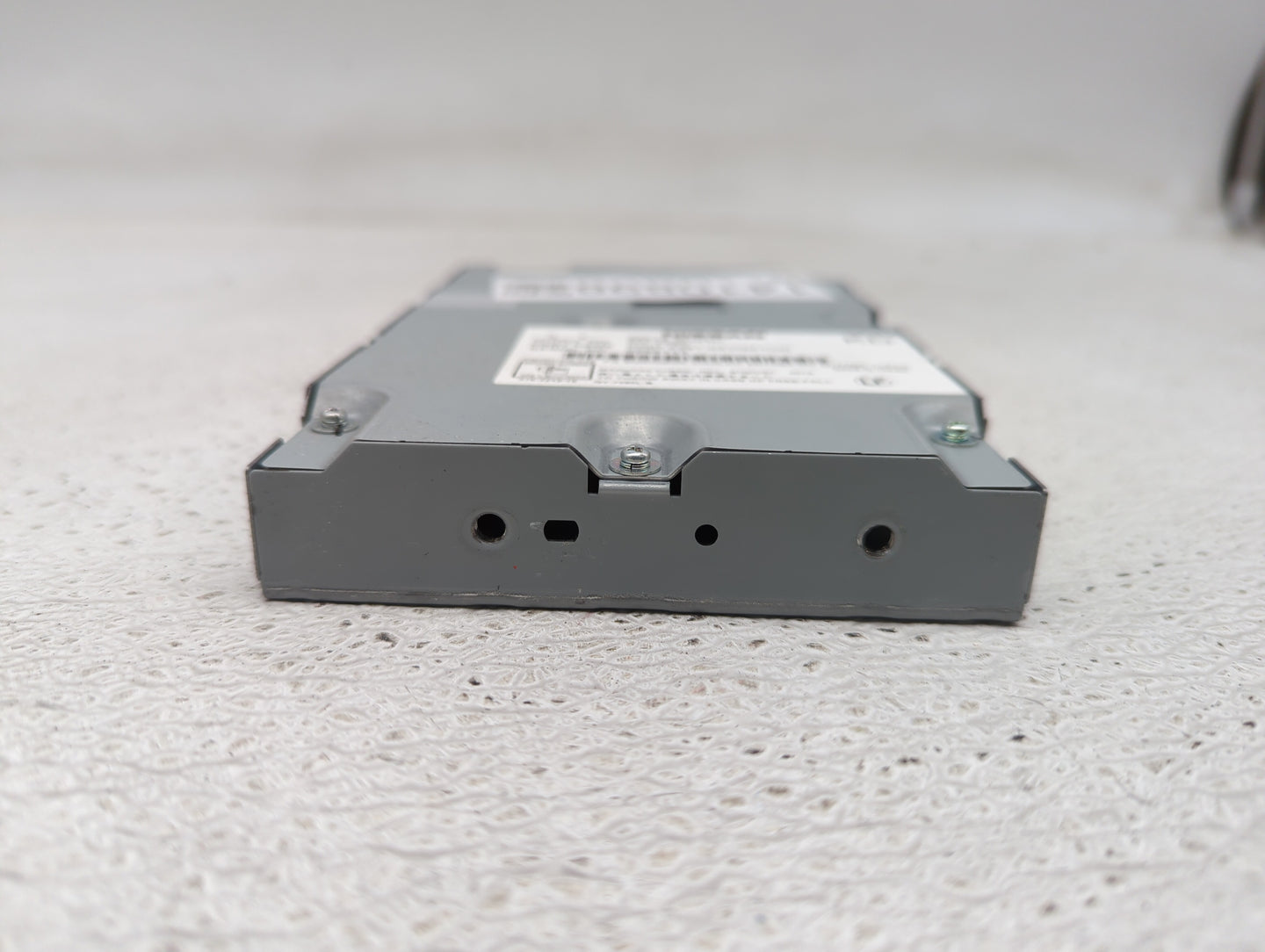 2017-2017 Infiniti Qx60 Communication Control Module 25915-4hb5d - Oemusedautoparts1.com