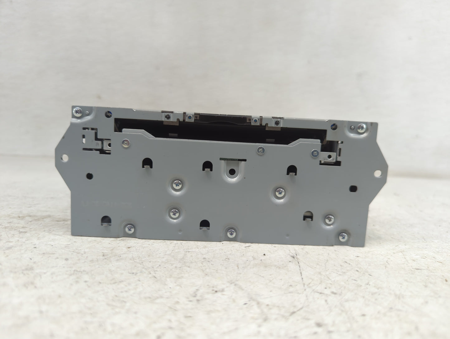 2017-2020 Infiniti Qx60 Radio AM FM Cd Player Receiver Replacement P/N:28330 5ZA0A Fits Fits 2017 2018 2019 2020 OEM Used Au