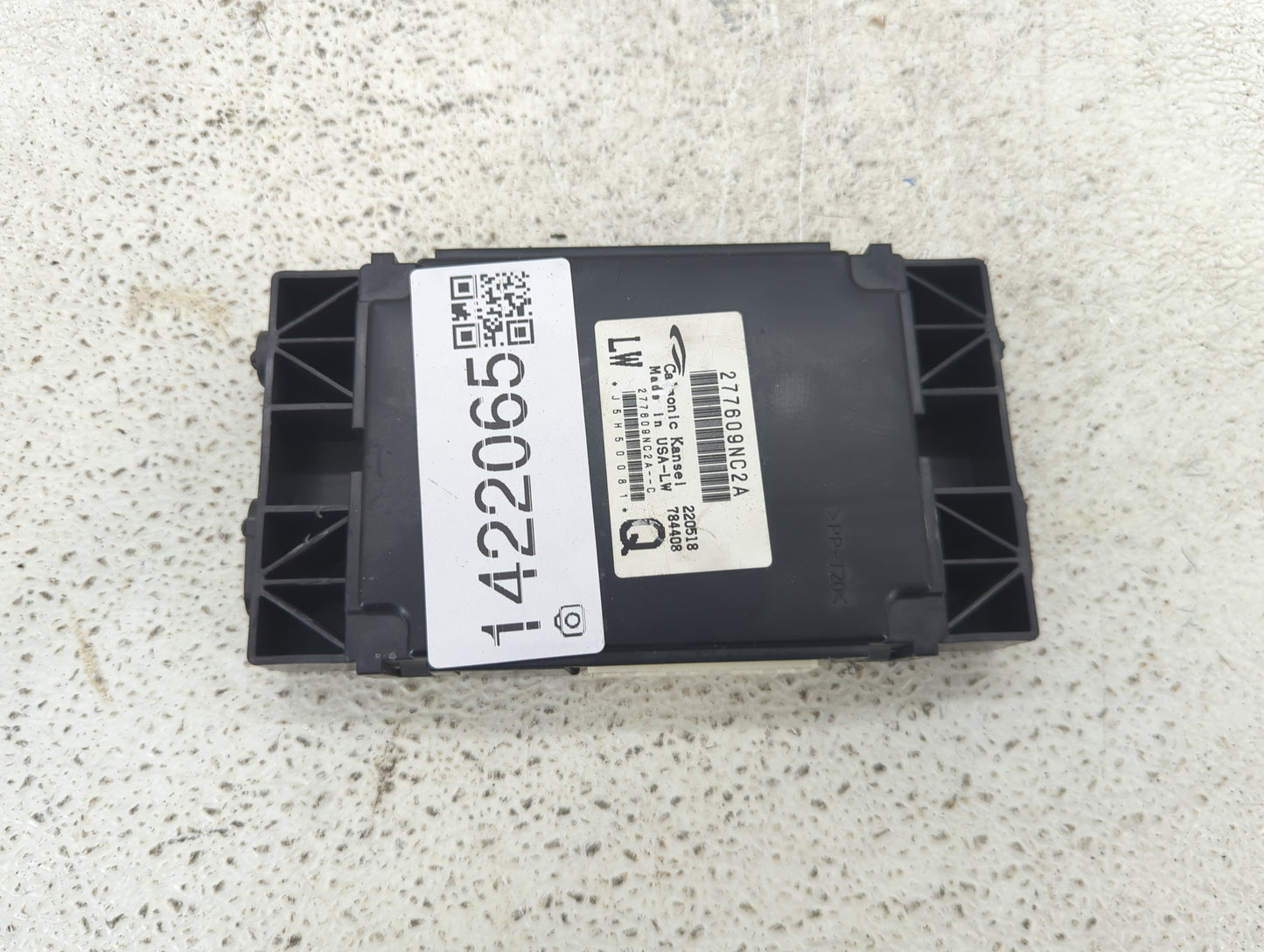 2017-2017 Infiniti Qx60 Temperature Control Module 277609nc2a - Oemusedautoparts1.com