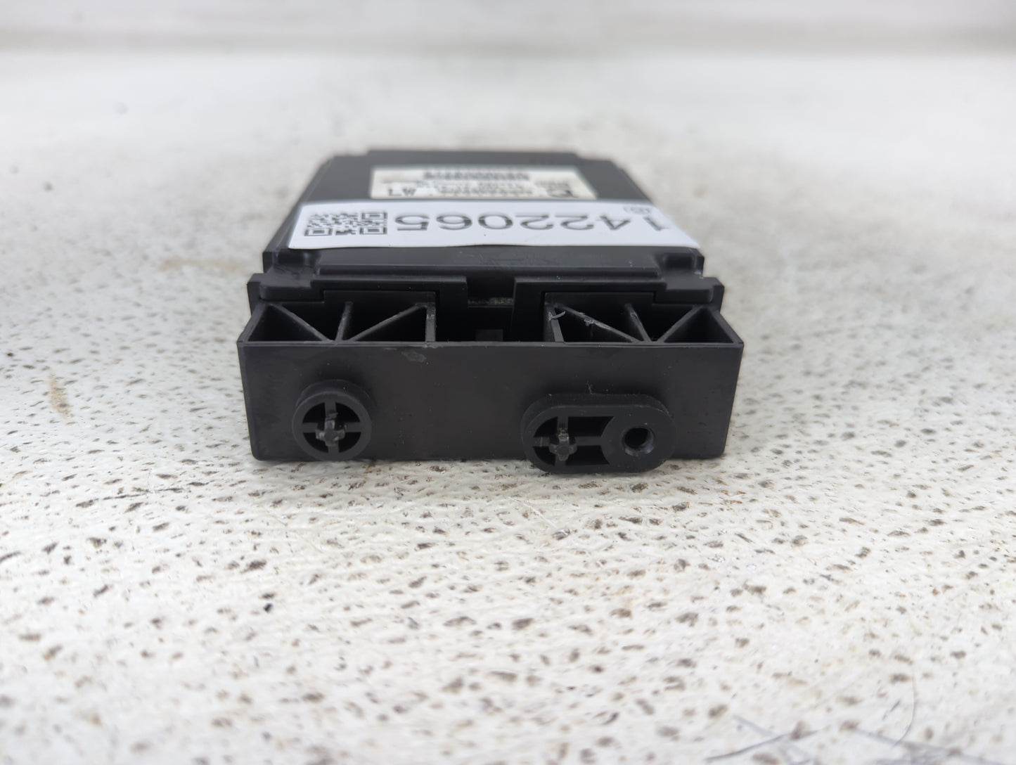 2017-2017 Infiniti Qx60 Temperature Control Module 277609nc2a - Oemusedautoparts1.com