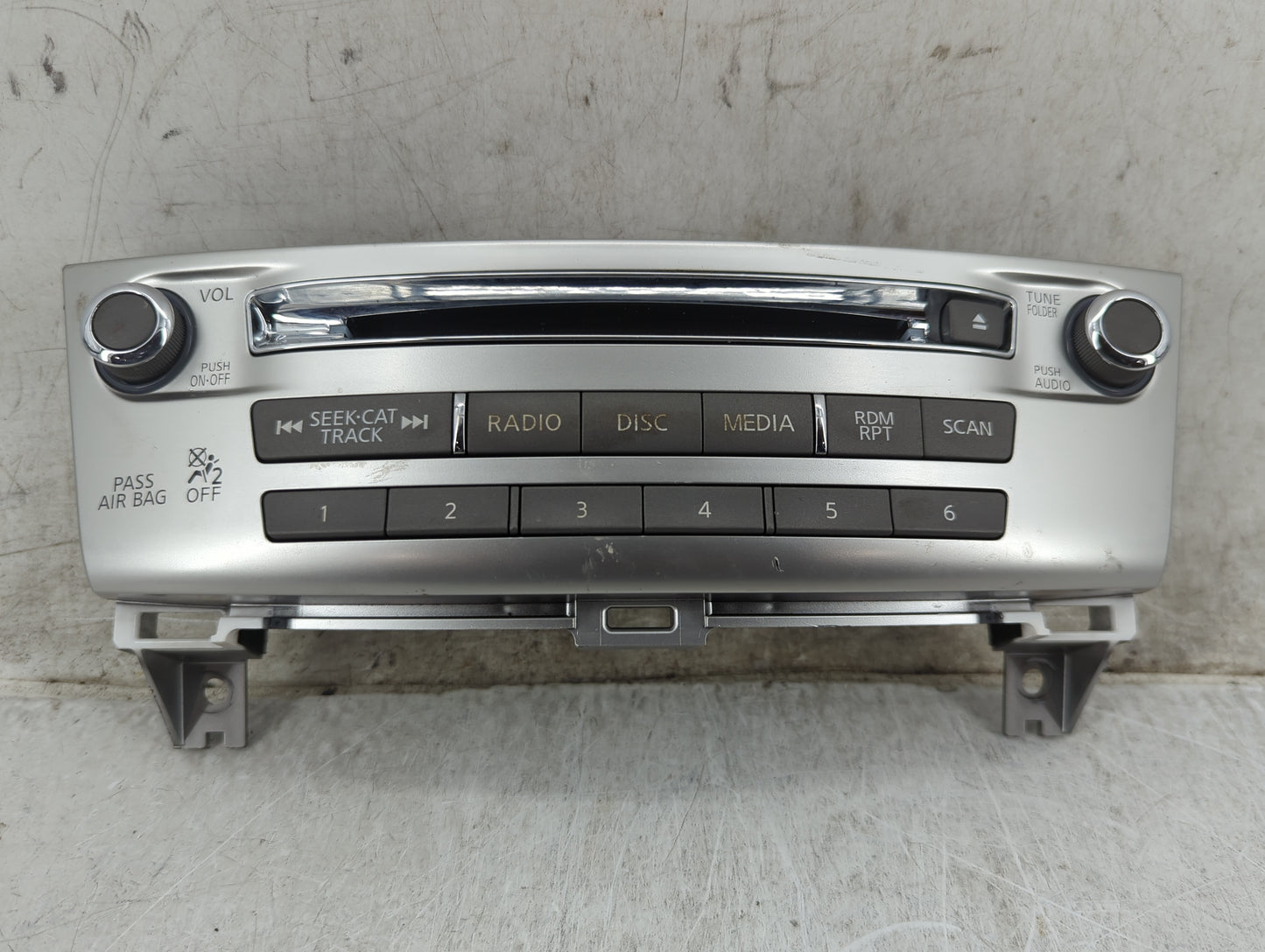 2017-2020 Infiniti Qx60 Radio AM FM Cd Player Receiver Replacement P/N:253919NJ1A Fits Fits 2017 2018 2019 2020 OEM Used Aut