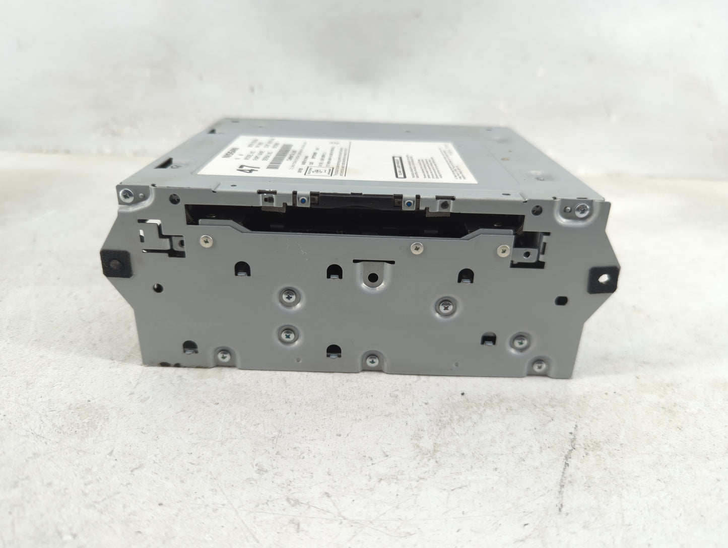 2017-2020 Infiniti Qx60 Radio AM FM Cd Player Receiver Replacement P/N:28330 5ZA0A PP-3553 Fits Fits 2017 2018 2019 2020 OEM