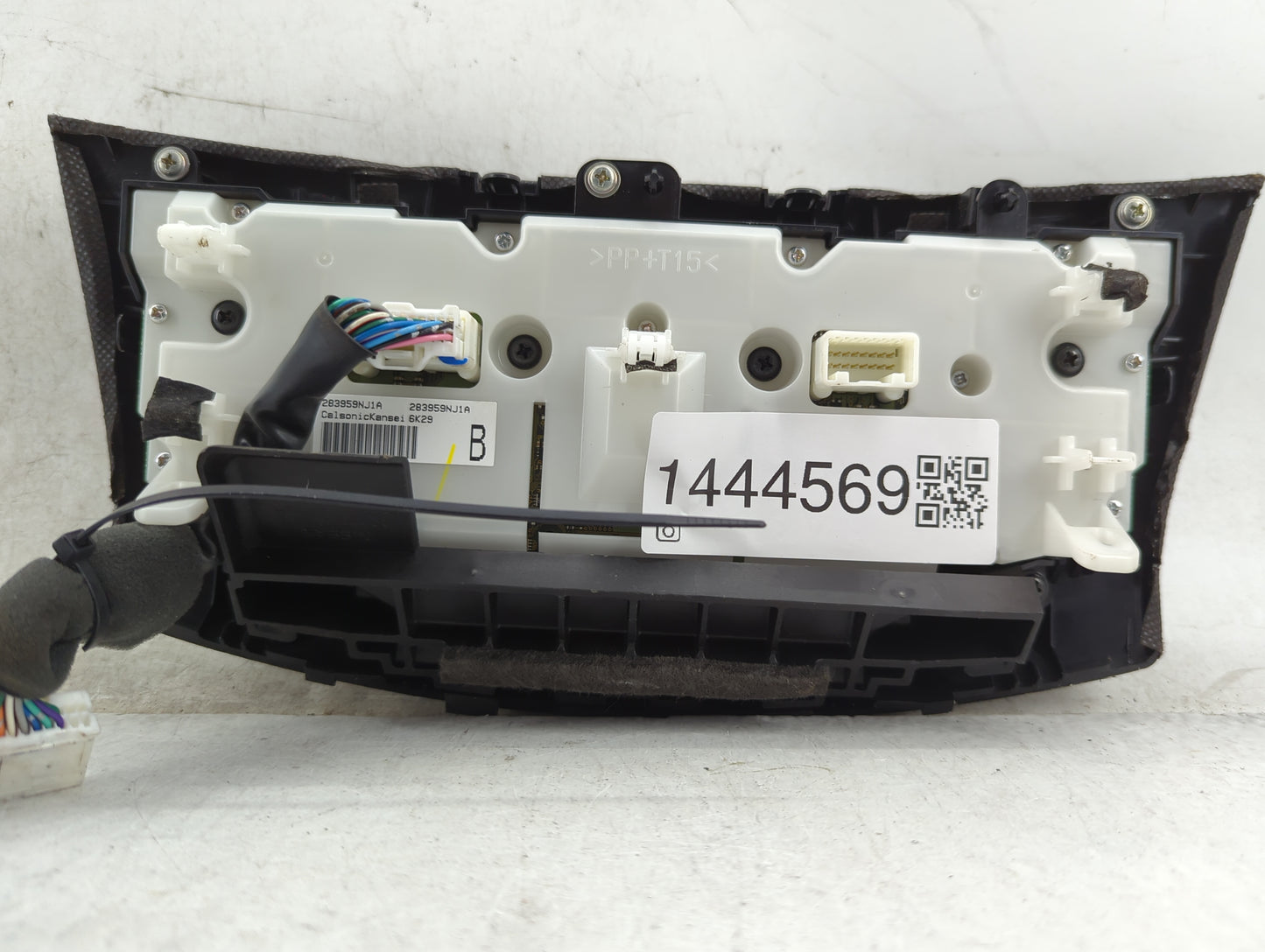 2017 Infiniti Qx60 Climate Control Module Temperature AC/Heater Replacement P/N:283959NJ1A 68272JA04 Fits OEM Used Auto Part