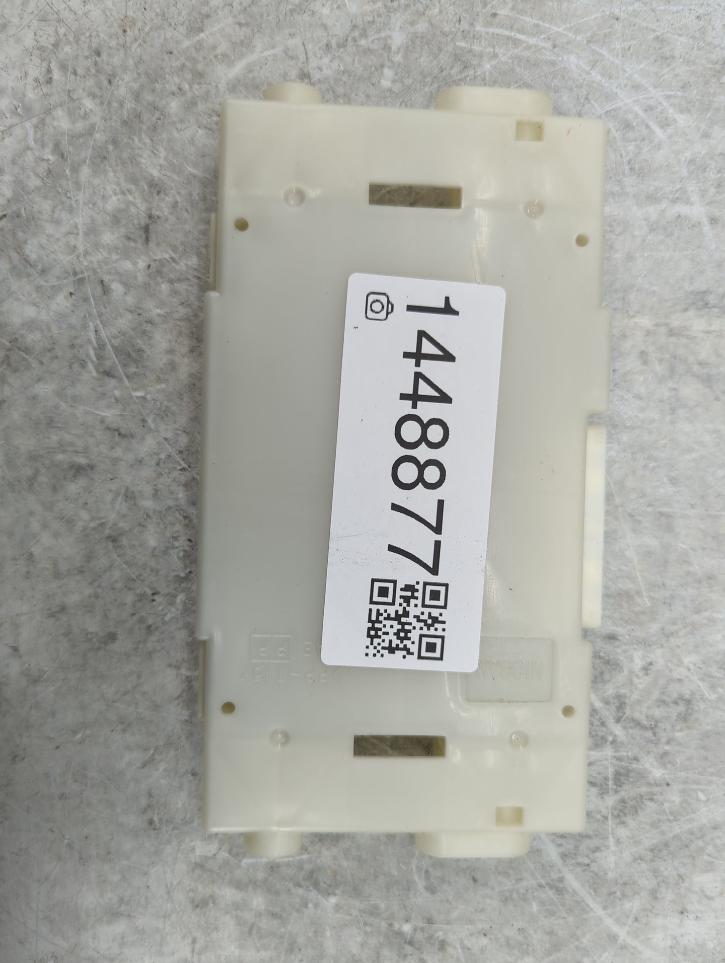 2017-2017 Infiniti Qx60 Temperature Control Module 27760 9nc6a - Oemusedautoparts1.com