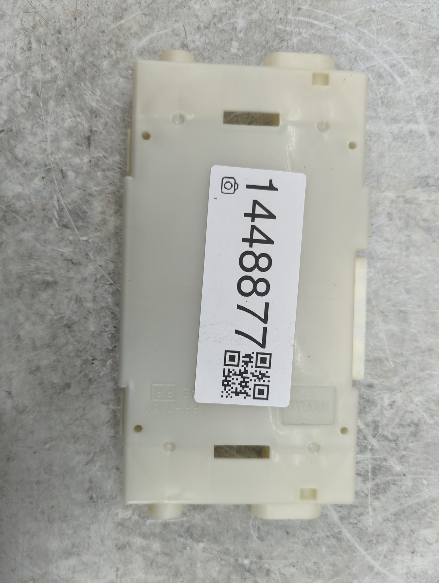 2017-2017 Infiniti Qx60 Temperature Control Module 27760 9nc6a - Oemusedautoparts1.com