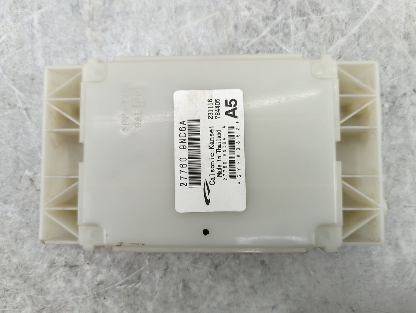 2017-2017 Infiniti Qx60 Temperature Control Module 27760 9nc6a - Oemusedautoparts1.com