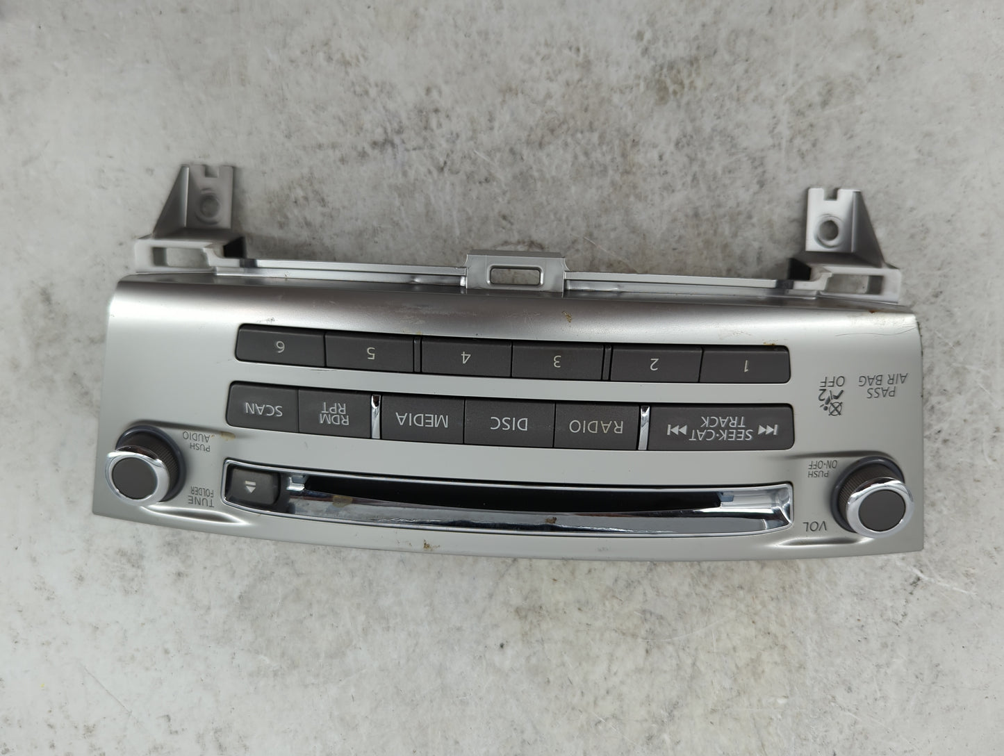 2017 Infiniti Qx60 Climate Control Module Temperature AC/Heater Replacement Fits OEM Used Auto Parts - Oemusedautoparts1.com