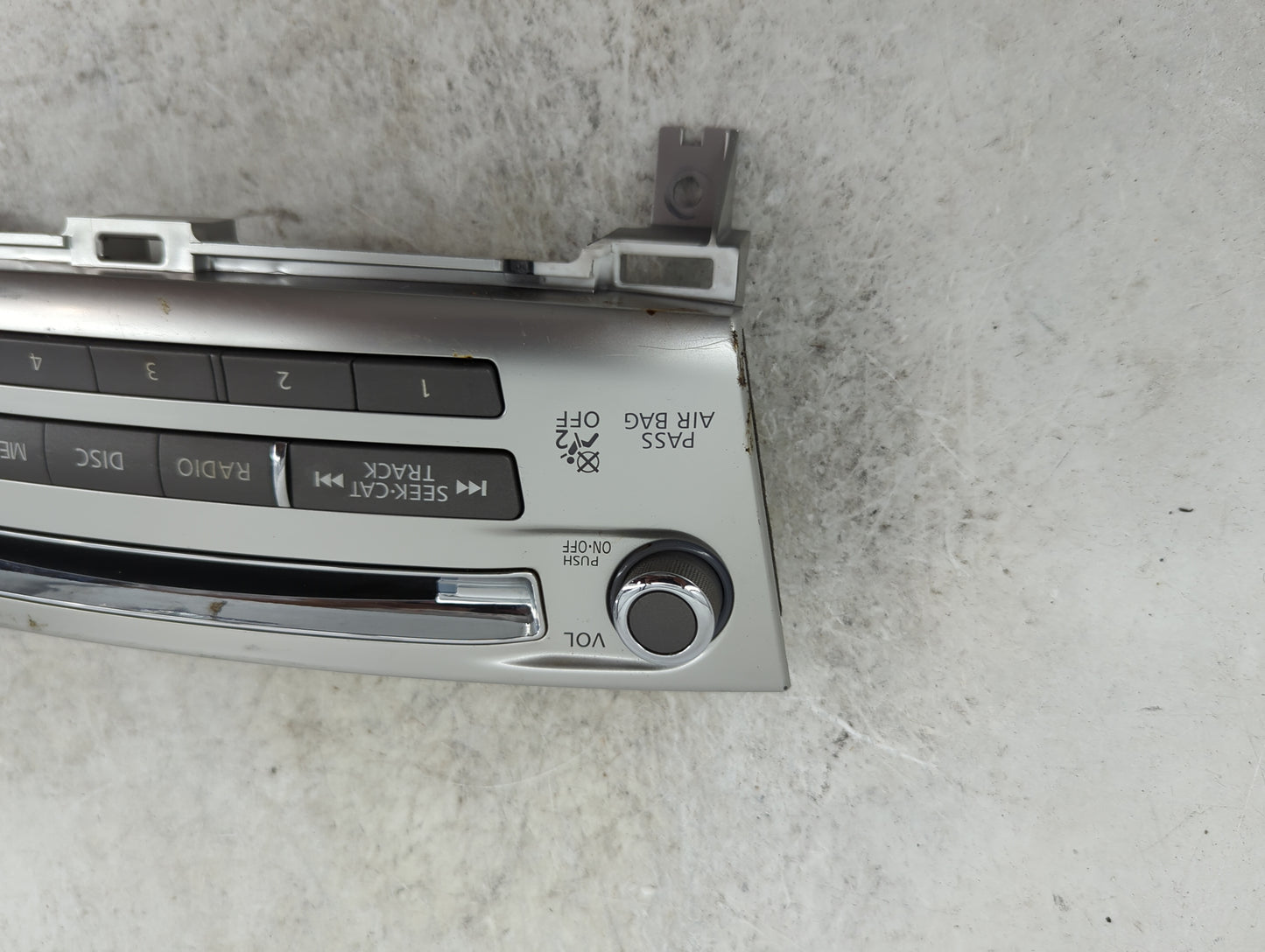 2017 Infiniti Qx60 Climate Control Module Temperature AC/Heater Replacement Fits OEM Used Auto Parts - Oemusedautoparts1.com