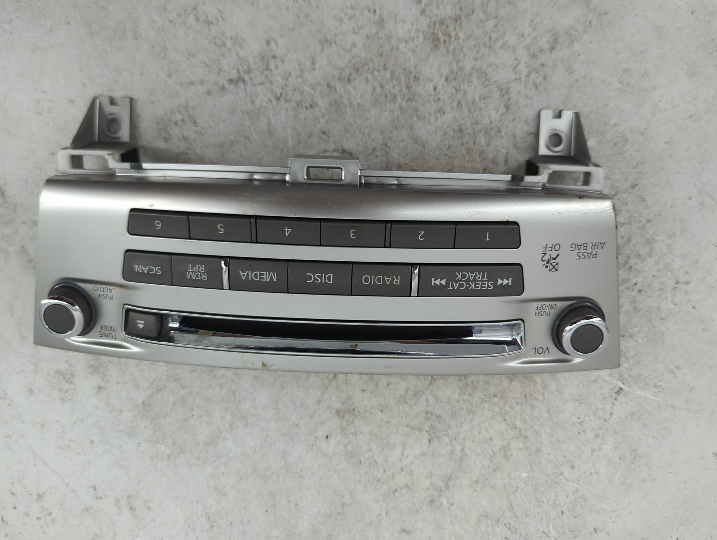 2017 Infiniti Qx60 Climate Control Module Temperature AC/Heater Replacement Fits OEM Used Auto Parts - Oemusedautoparts1.com