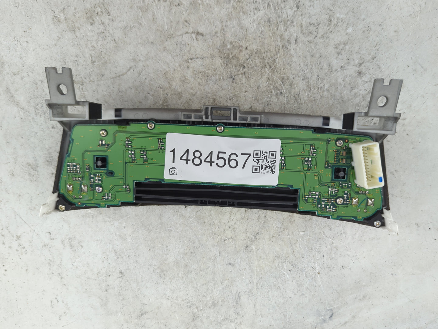 2017 Infiniti Qx60 Climate Control Module Temperature AC/Heater Replacement Fits OEM Used Auto Parts - Oemusedautoparts1.com