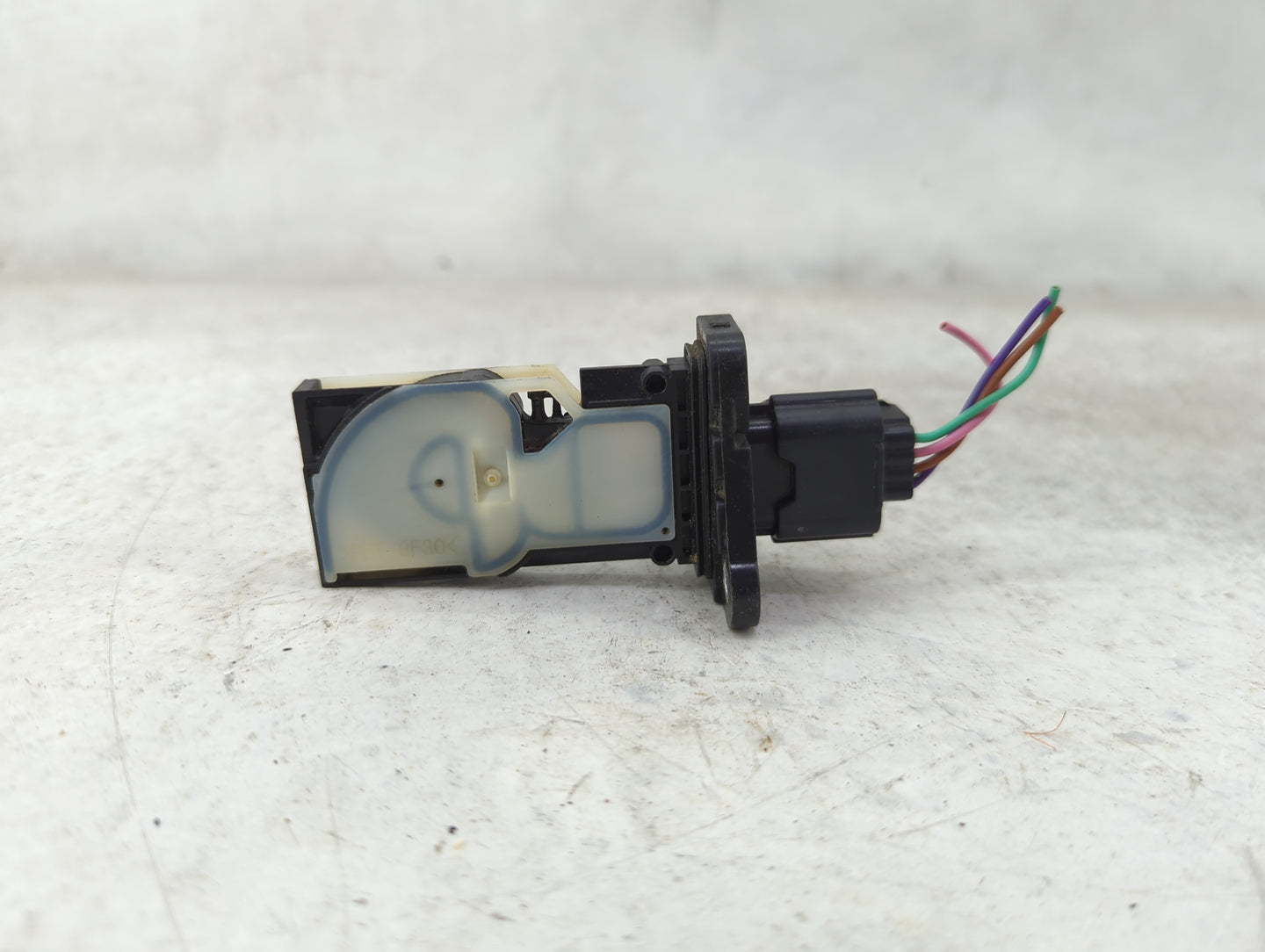 2017-2020 Infiniti Qx60 Mass Air Flow Meter Maf 1486180 - Oemusedautoparts1.com
